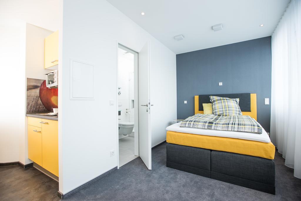 Design Sleepy Cologne Aparthotel Exteriör bild